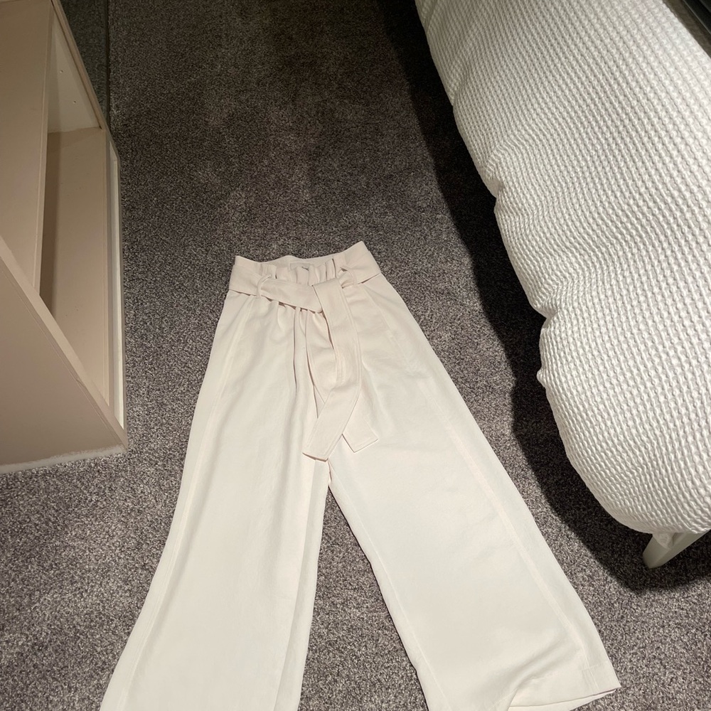 Wilfred Cream Cropped Wide Leg Pant with Belt-Size 4